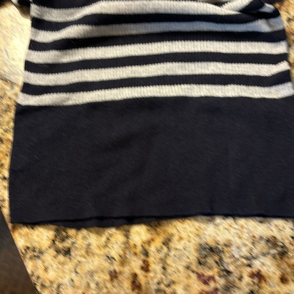NWT Worthington Short Sleeve Striped Sweater Top Size Medium Navy/Gray - Picture 8 of 10